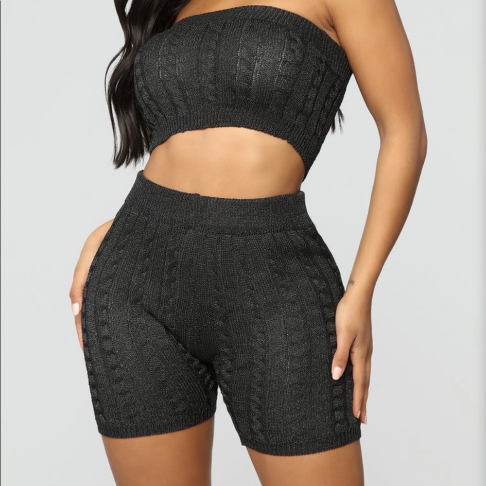 2 piece black short set